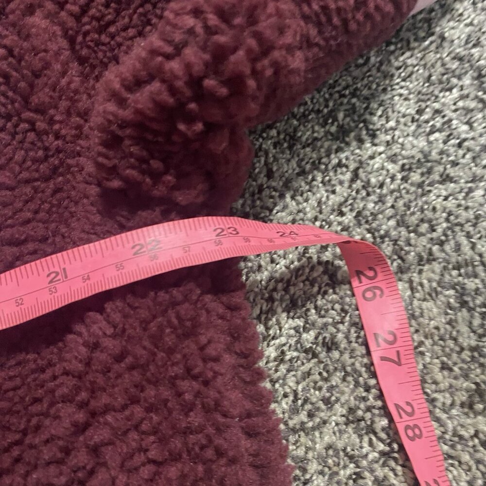 New Fabletics Tahoe Teddy Relaxed Fit Snap Closer Jacket Purple Medium - Picture 2 of 5